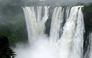 Stay near JogFalls